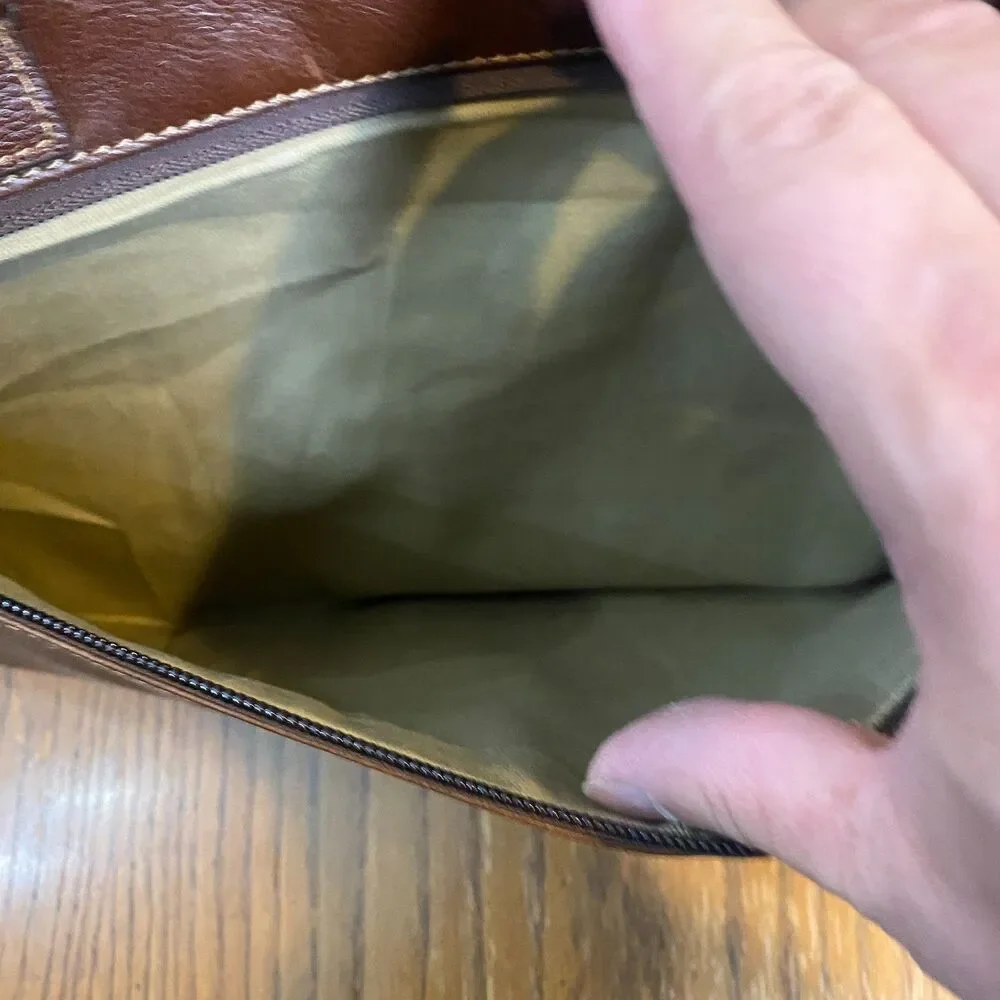 BOCONI Brown Distressed Leather Laptop Briefcase 16